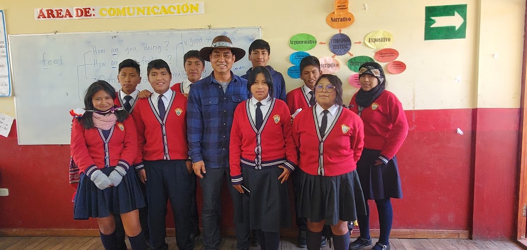 Students and teachers at a school in southern Peru (2)